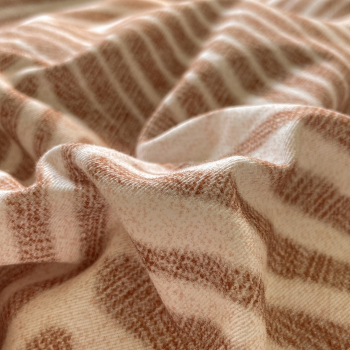 91家纺网 家纺一手货源 找家纺 如一 2025新款加厚全棉磨毛三角针四件套 简森-桔