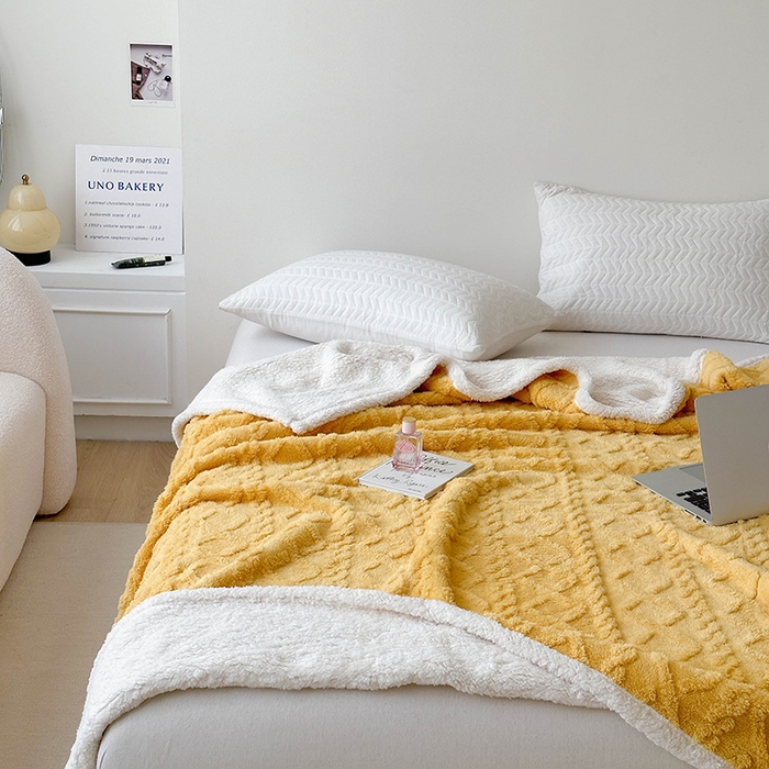 91家纺网 家纺一手货源 找家纺 梵希良品家纺 2025新款新款塔芙绒羊羔绒双层毯子加厚盖毯办公室午休沙发毯毯子 柠檬黄