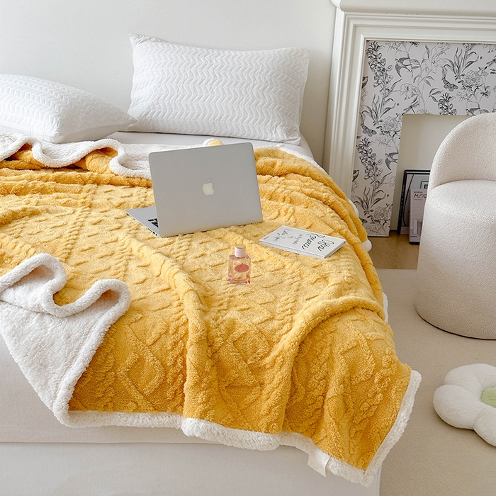 91家纺网 家纺一手货源 找家纺 梵希良品家纺 2025新款新款塔芙绒羊羔绒双层毯子加厚盖毯办公室午休沙发毯毯子 柠檬黄