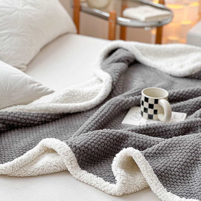 91家纺网 家纺一手货源 找家纺 梵希良品家纺 2025新款玫瑰绒毛毯珊瑚绒小毯子办公室午睡毯床上用盖毯沙发毯毯子 气质灰