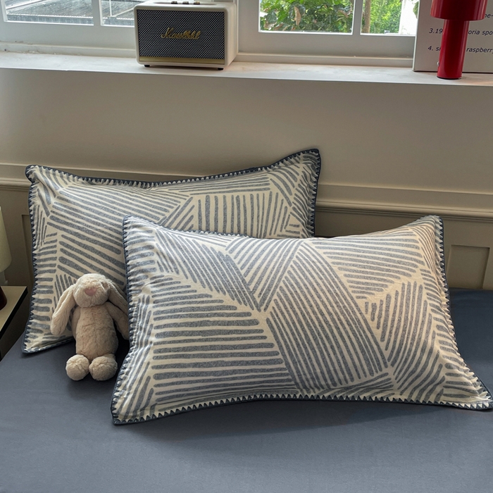 91家纺网 家纺一手货源 找家纺 如一 2025新款加厚全棉磨毛三角针四件套 简森-蓝