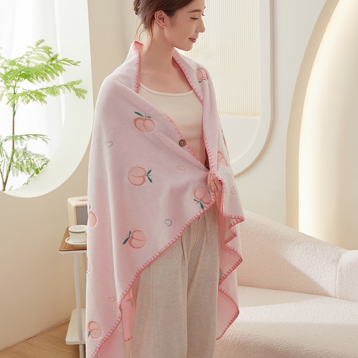 91家纺网 家纺一手货源 找家纺 （总）楼兰公主 2025秋冬新款云朵绒披肩毯毛毯毯子多功能盖毯