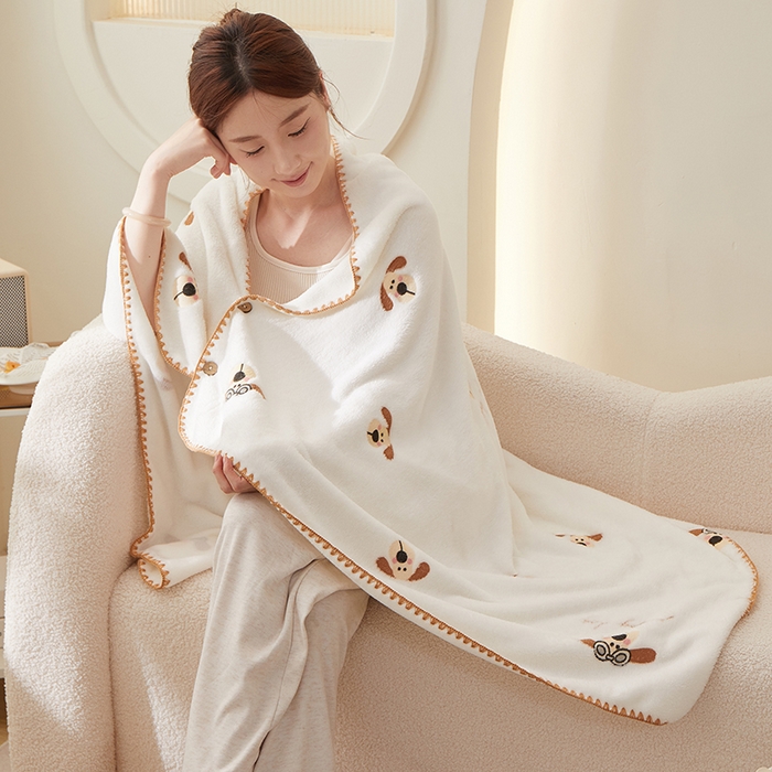 91家纺网 家纺一手货源 找家纺 楼兰公主 2025秋冬新款云朵绒披肩毯毛毯毯子多功能盖毯 大耳狗