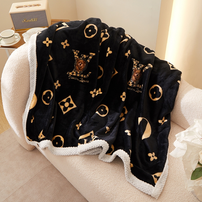 91家纺网 家纺一手货源 找家纺 楼兰公主 2025秋冬新款潮牌披肩毯毛毯毯子多功能盖毯 L熊