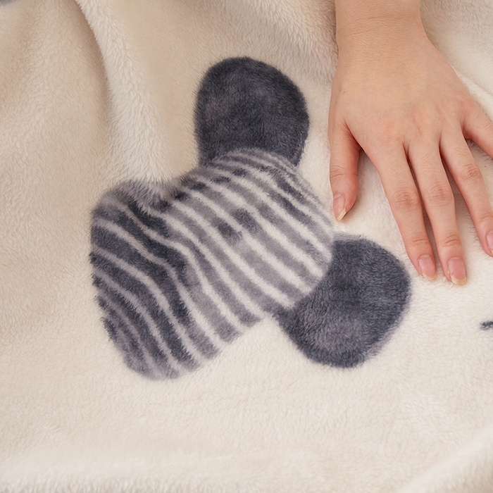 91家纺网 家纺一手货源 找家纺 楼兰公主 2025秋冬新款潮牌披肩毯毛毯毯子多功能盖毯 潮牌狗