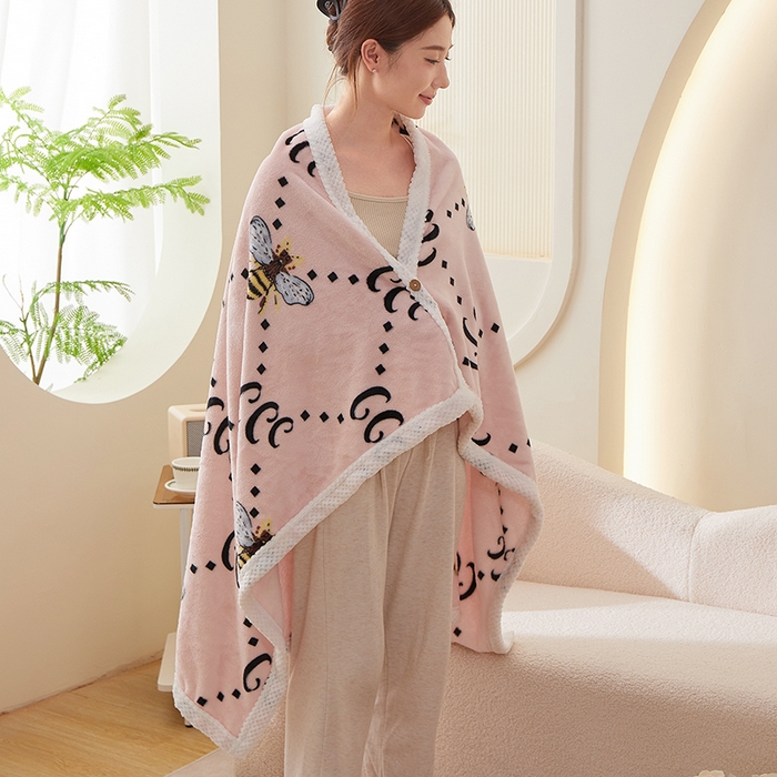 91家纺网 家纺一手货源 找家纺 楼兰公主 2025秋冬新款潮牌披肩毯毛毯毯子多功能盖毯 古里