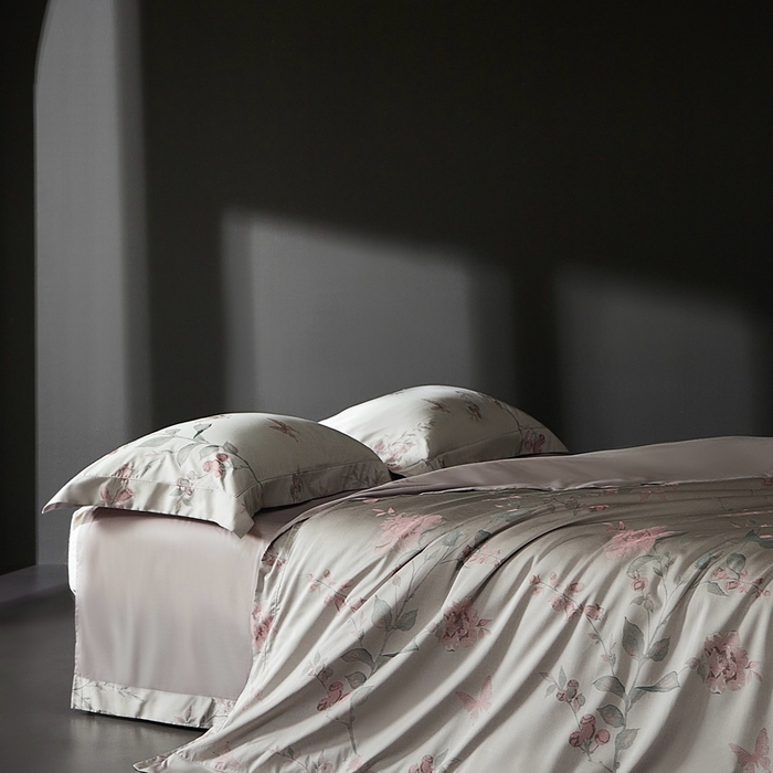 91家纺网 家纺一手货源 找家纺 时亿家居 2025新款100支天丝棉色织提花四件套 花海涧 粉