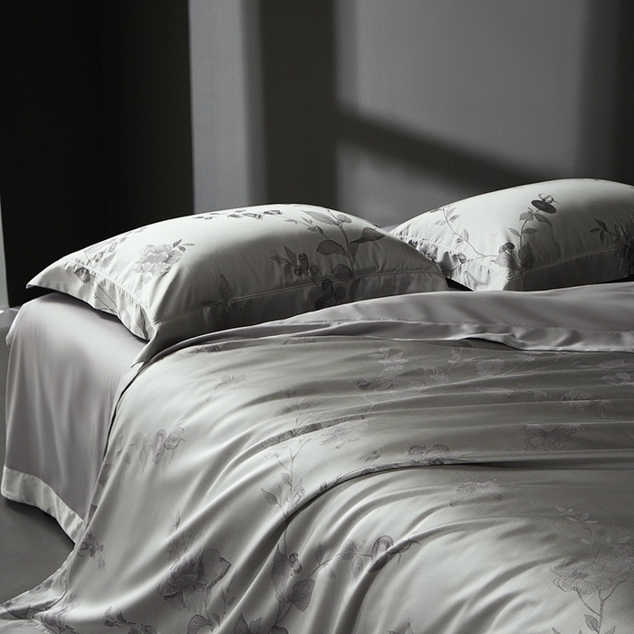 91家纺网 家纺一手货源 找家纺 时亿家居 2025新款100支天丝棉色织提花四件套 花海涧 灰