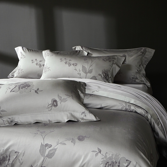 91家纺网 家纺一手货源 找家纺 时亿家居 2025新款100支天丝棉色织提花四件套 花海涧 灰