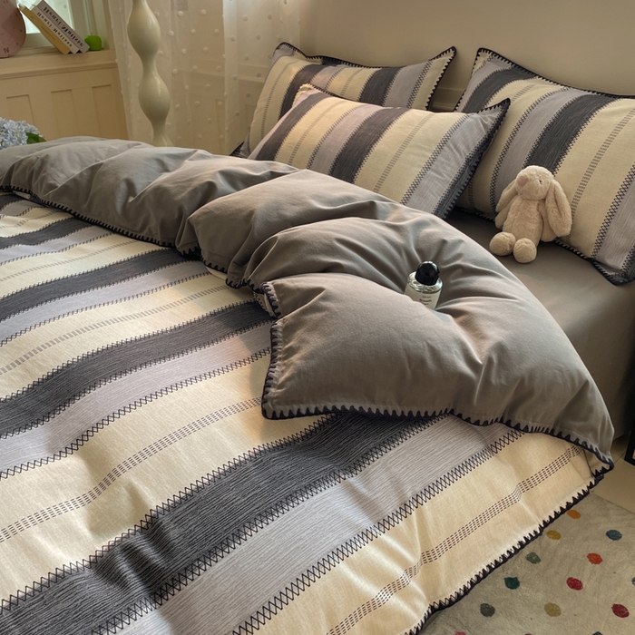 91家纺网 家纺一手货源 找家纺 如一 2025新款加厚全棉磨毛三角针四件套 韵律-灰