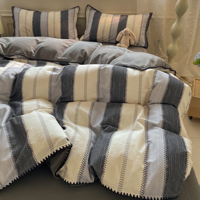 91家纺网 家纺一手货源 找家纺 如一 2025新款加厚全棉磨毛三角针四件套 韵律-灰