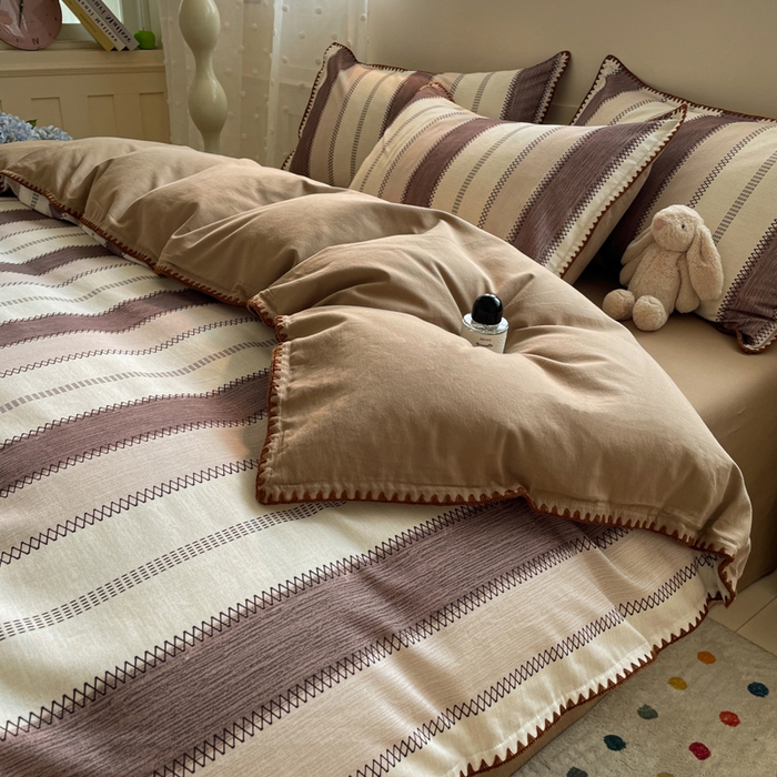 91家纺网 家纺一手货源 找家纺 如一 2025新款加厚全棉磨毛三角针四件套 韵律-咖