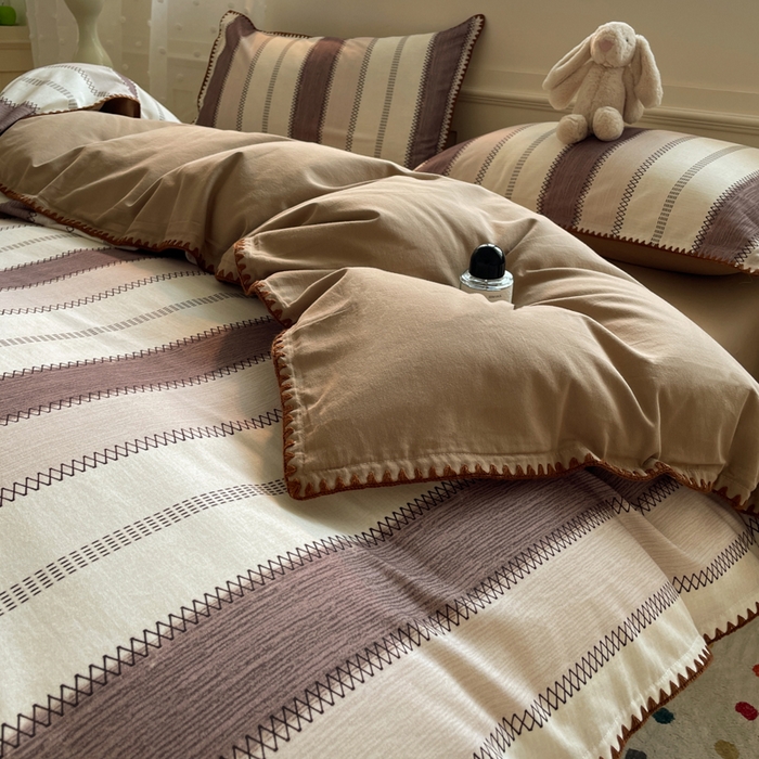 91家纺网 家纺一手货源 找家纺 如一 2025新款加厚全棉磨毛三角针四件套 韵律-咖