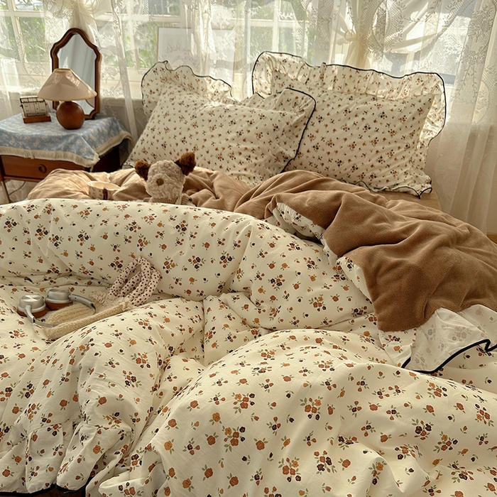 91家纺网 家纺一手货源 找家纺 桃子家居 2025新款A类纯棉数码印花法式碎花棉加绒韩版花边碎花加厚牛奶绒四件套 棉加绒-花边繁花似锦