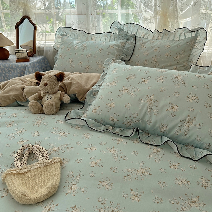 91家纺网 家纺一手货源 找家纺 桃子家居 2025新款A类纯棉数码印花法式碎花棉加绒韩版花边碎花加厚牛奶绒四件套 棉加绒-花边芳华