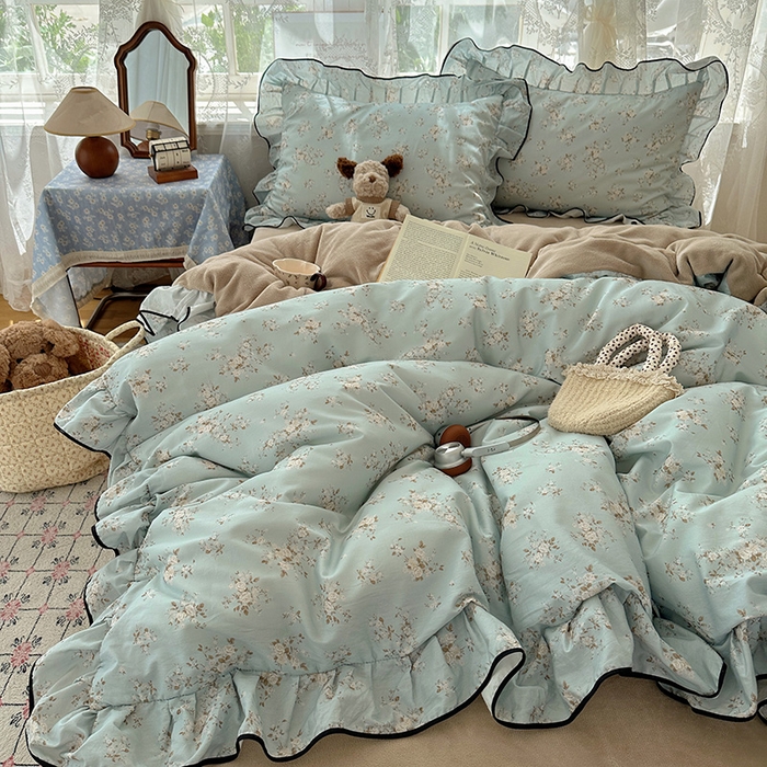 91家纺网 家纺一手货源 找家纺 桃子家居 2025新款A类纯棉数码印花法式碎花棉加绒韩版花边碎花加厚牛奶绒四件套 棉加绒-花边芳华