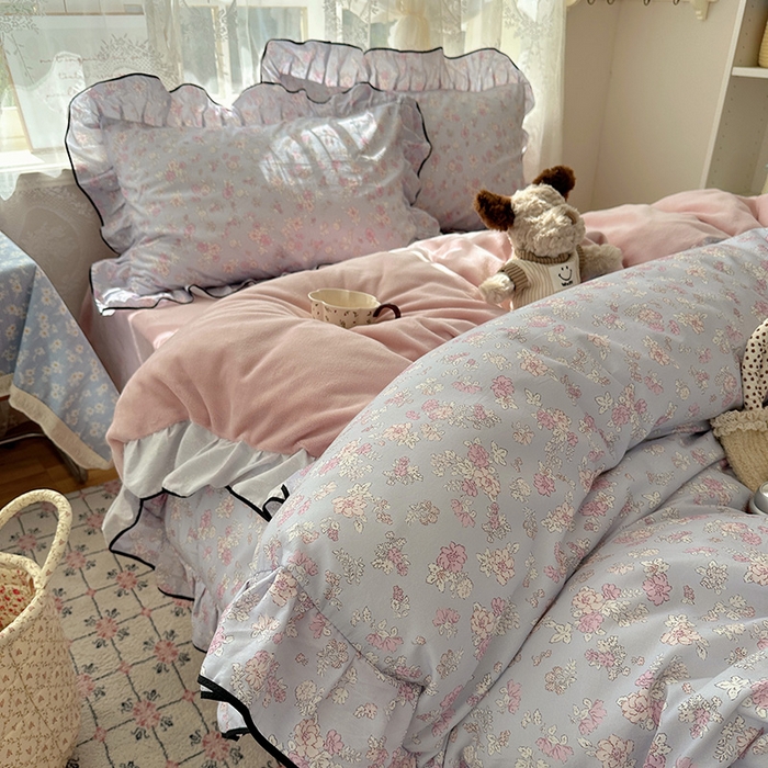 91家纺网 家纺一手货源 找家纺 桃子家居 2025新款A类纯棉数码印花法式碎花棉加绒韩版花边碎花加厚牛奶绒四件套 棉加绒-花边粉诺