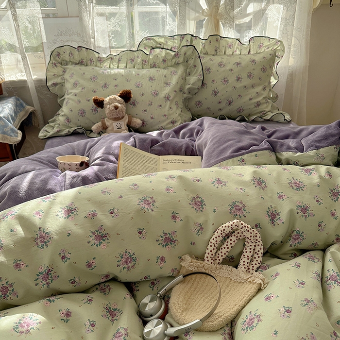 91家纺网 家纺一手货源 找家纺 桃子家居 2025新款A类纯棉数码印花法式碎花棉加绒韩版花边碎花加厚牛奶绒四件套 棉加绒-花边浮影