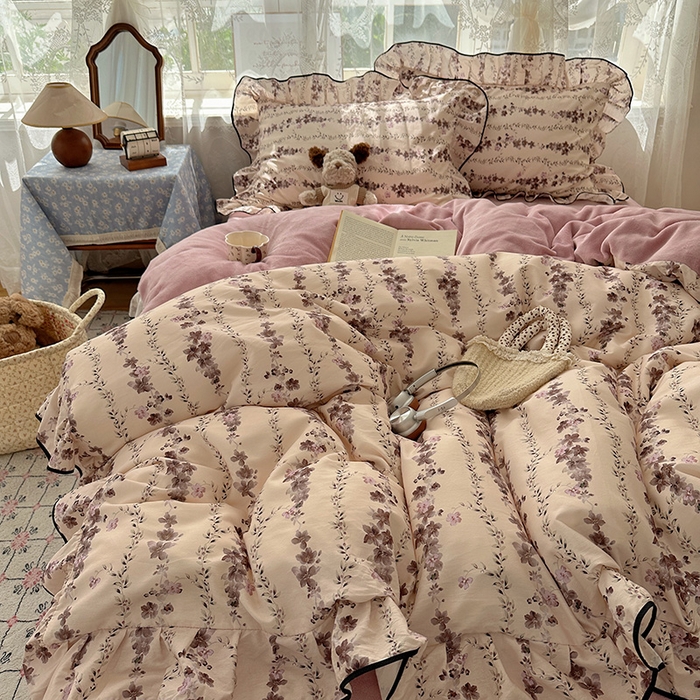 91家纺网 家纺一手货源 找家纺 桃子家居 2025新款A类纯棉数码印花法式碎花棉加绒韩版花边碎花加厚牛奶绒四件套 棉加绒-花边兰亭序