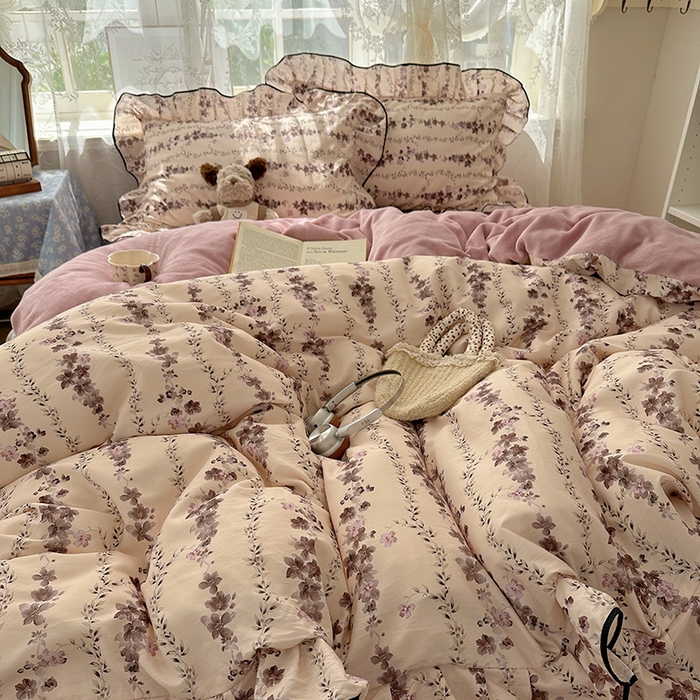 91家纺网 家纺一手货源 找家纺 桃子家居 2025新款A类纯棉数码印花法式碎花棉加绒韩版花边碎花加厚牛奶绒四件套 棉加绒-花边兰亭序