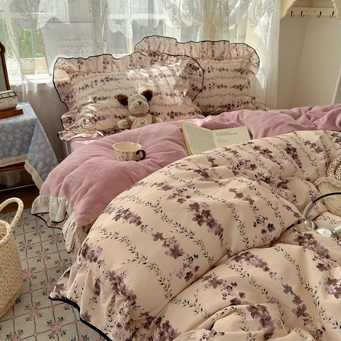 91家纺网 家纺一手货源 找家纺 桃子家居 2025新款A类纯棉数码印花法式碎花棉加绒韩版花边碎花加厚牛奶绒四件套 棉加绒-花边兰亭序