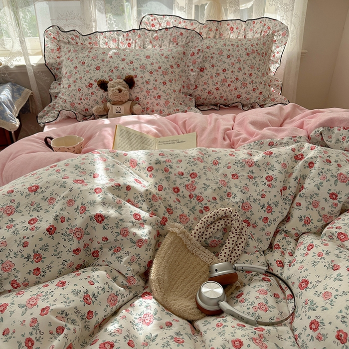 91家纺网 家纺一手货源 找家纺 桃子家居 2025新款A类纯棉数码印花法式碎花棉加绒韩版花边碎花加厚牛奶绒四件套 棉加绒-花边茉拉