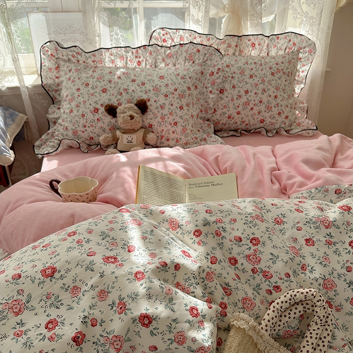 91家纺网 家纺一手货源 找家纺 桃子家居 2025新款A类纯棉数码印花法式碎花棉加绒韩版花边碎花加厚牛奶绒四件套 棉加绒-花边茉拉