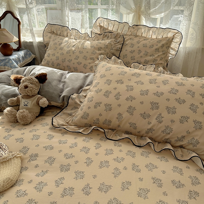 91家纺网 家纺一手货源 找家纺 桃子家居 2025新款A类纯棉数码印花法式碎花棉加绒韩版花边碎花加厚牛奶绒四件套 棉加绒-花边清香