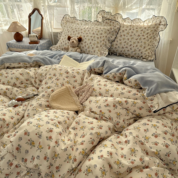 91家纺网 家纺一手货源 找家纺 桃子家居 2025新款A类纯棉数码印花法式碎花棉加绒韩版花边碎花加厚牛奶绒四件套 棉加绒-花边素瑾