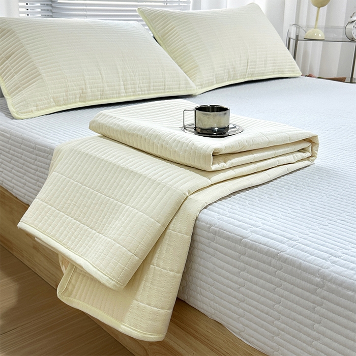 91家纺网 家纺一手货源 找家纺 （总）拾小柒 2025新款全棉色织水洗棉防水隔尿床护垫床盖