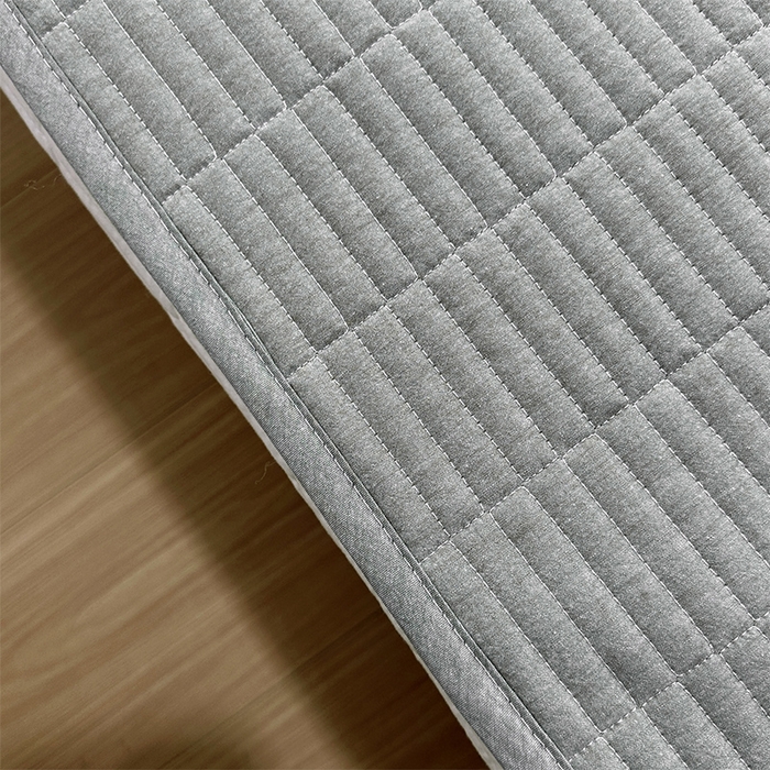 91家纺网 家纺一手货源 找家纺 拾小柒 2025新款全棉色织水洗棉防水隔尿床护垫床盖 青灰色