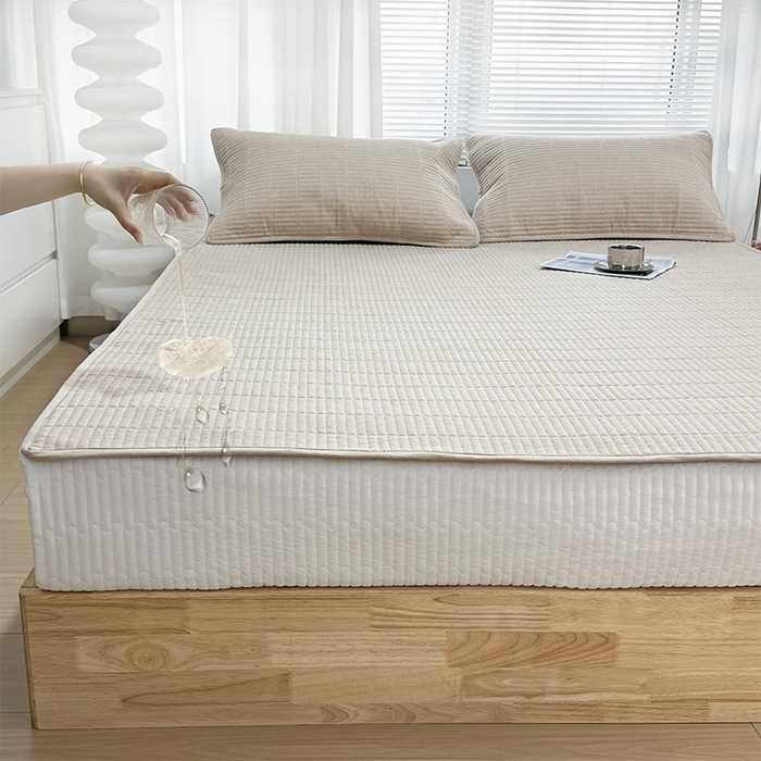 91家纺网 家纺一手货源 找家纺 拾小柒 2025新款全棉色织水洗棉防水隔尿床护垫床盖 卡其色