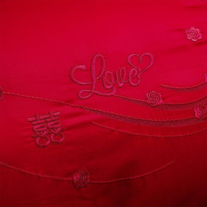 91家纺网 家纺一手货源 找家纺 芊囍纺 2025新款全棉刺绣婚庆四件套 幸福约定红