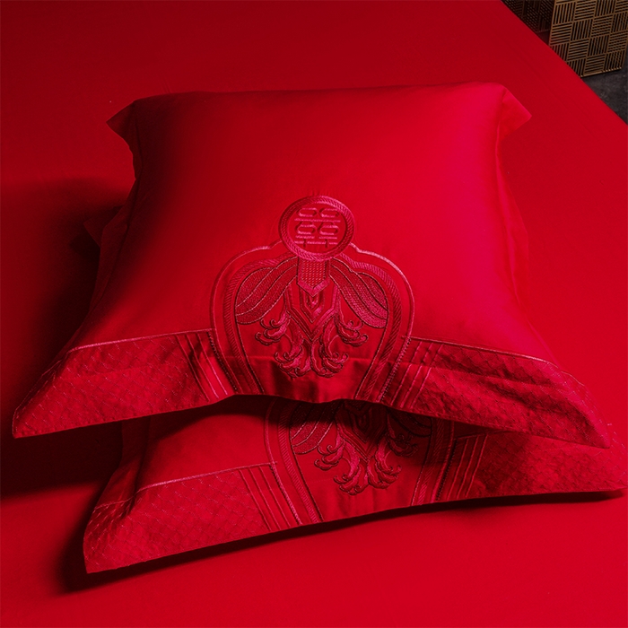 91家纺网 家纺一手货源 找家纺 芊囍纺 2025新款全棉刺绣婚庆四件套 幸福约定红