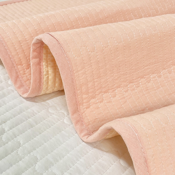 91家纺网 家纺一手货源 找家纺 拾小柒 2025年新款全棉色织水洗棉隔脏姨妈垫护理垫床盖 粉玉色 不防水款