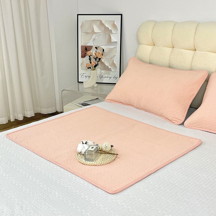 91家纺网 家纺一手货源 找家纺 （总）拾小柒 2025年新款全棉色织水洗棉隔脏姨妈垫护理垫床盖