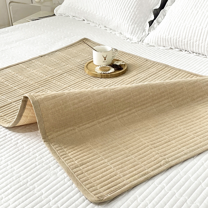 91家纺网 家纺一手货源 找家纺 拾小柒 2025年新款全棉色织水洗棉隔脏姨妈垫护理垫床盖 卡其色 防水款