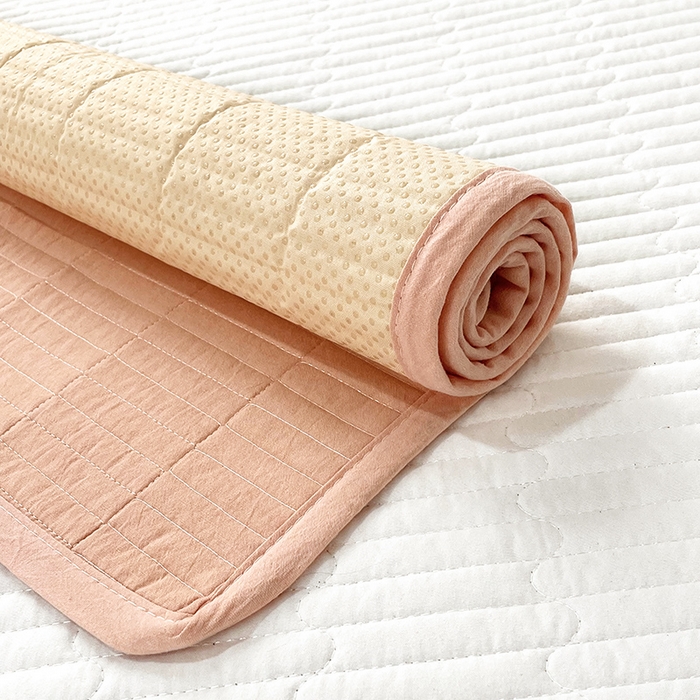 91家纺网 家纺一手货源 找家纺 拾小柒 2025年新款全棉色织水洗棉隔脏姨妈垫护理垫床盖 粉玉色 防水款