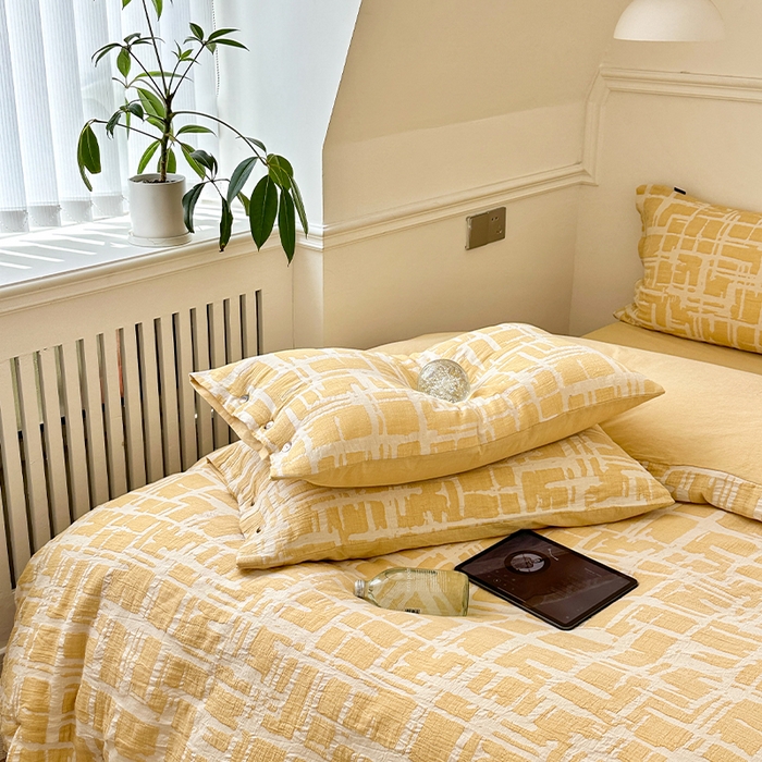 91家纺网 家纺一手货源 找家纺 贝尔 PELLHOME 欧几里得全棉简约北欧几何空气提花三层纱四件套纯色系（可抖音代发） 欧几里得-黄