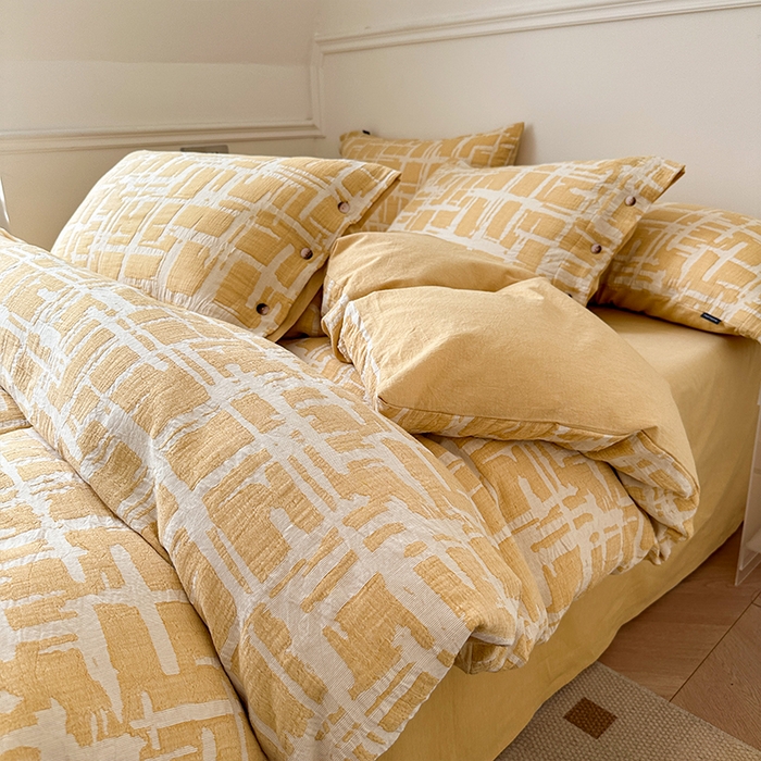 91家纺网 家纺一手货源 找家纺 贝尔 PELLHOME 欧几里得全棉简约北欧几何空气提花三层纱四件套纯色系（可抖音代发） 欧几里得-黄