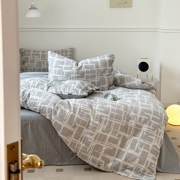 91家纺网 家纺一手货源 找家纺 贝尔 PELLHOME 欧几里得全棉简约北欧几何空气提花三层纱四件套纯色系（可抖音代发） 欧几里得-灰