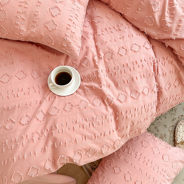 91家纺网 家纺一手货源 找家纺 贝尔 PELLHOME 车妮尔全棉剪花提花四件套外贸民宿小红书风格套件（可抖音代发） 车妮尔-粉