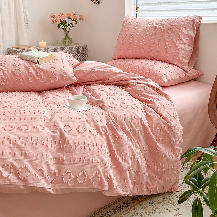 91家纺网 家纺一手货源 找家纺 贝尔 PELLHOME 车妮尔全棉剪花提花四件套外贸民宿小红书风格套件（可抖音代发） 车妮尔-粉