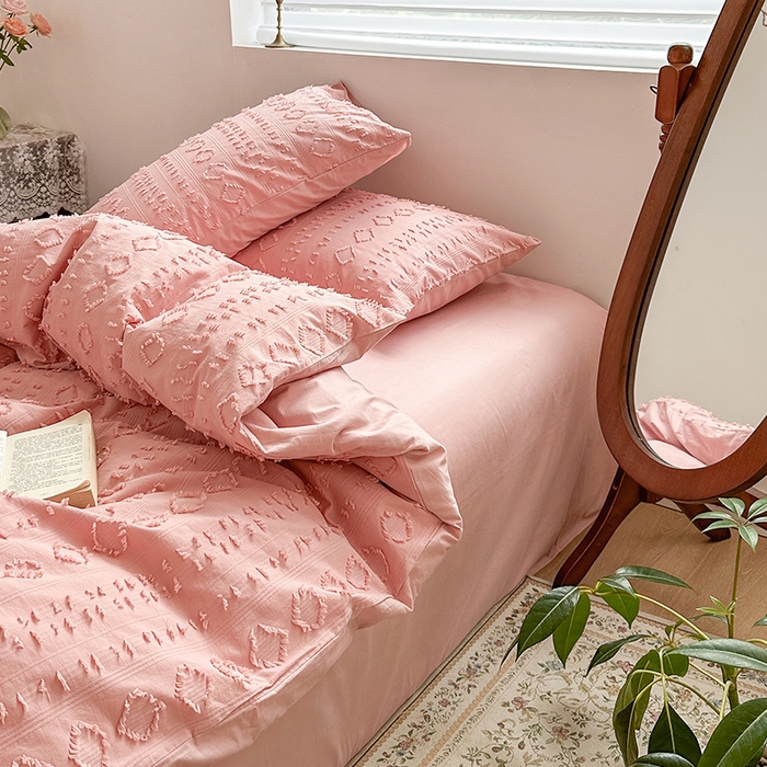 91家纺网 家纺一手货源 找家纺 贝尔 PELLHOME 车妮尔全棉剪花提花四件套外贸民宿小红书风格套件（可抖音代发） 车妮尔-粉