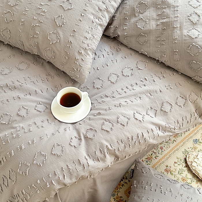 91家纺网 家纺一手货源 找家纺 贝尔 PELLHOME 车妮尔全棉剪花提花四件套外贸民宿小红书风格套件（可抖音代发） 车妮尔-灰