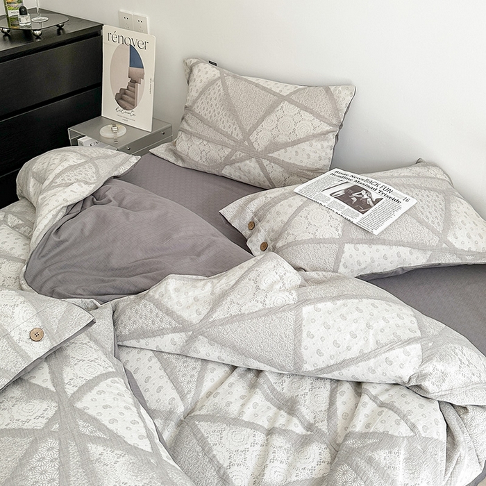 91家纺网 家纺一手货源 找家纺 贝尔 PELLHOME 全棉三层纱提花四件套-埃菲尔系列AB版均为全棉提花面料（可抖音代发） 埃菲尔-灰