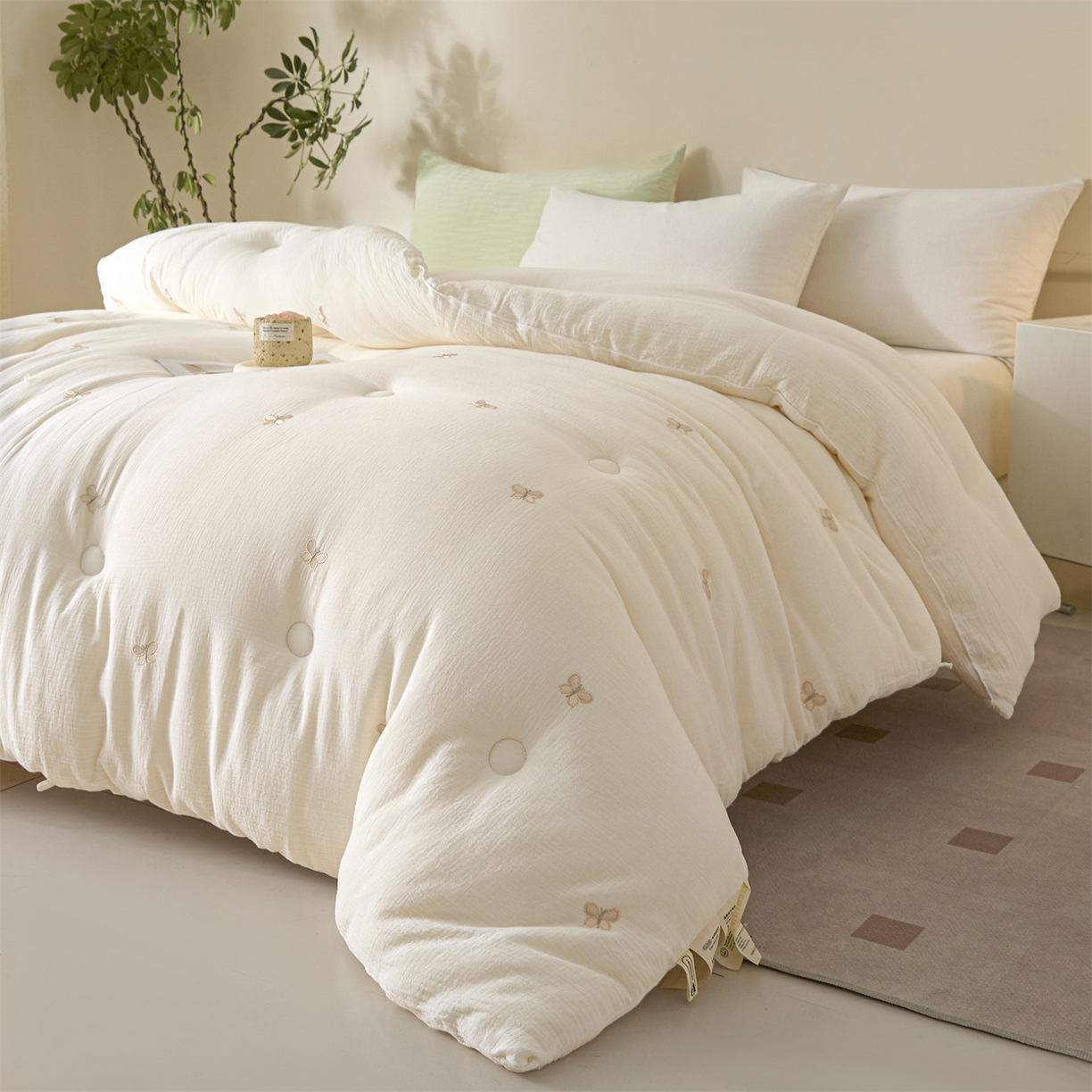 91家纺网 家纺一手货源 找家纺 创优家纺 2025新款专版绣花全棉满绣刺绣21%大豆被纯棉被芯被子春秋被加厚冬被夏被直播 福蝶