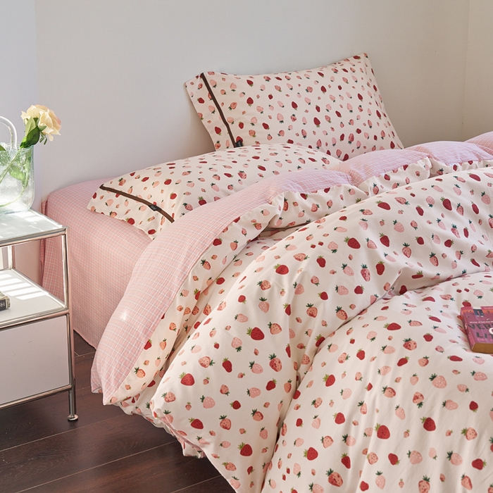 91家纺网 家纺一手货源 找家纺 贝尔 PELLHOME 全棉13376水洗+全棉色织水洗棉-织带款四件套（可抖音代发） 粉钻草莓