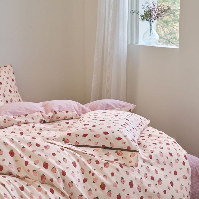 91家纺网 家纺一手货源 找家纺 贝尔 PELLHOME 全棉13376水洗+全棉色织水洗棉-织带款四件套（可抖音代发） 粉钻草莓