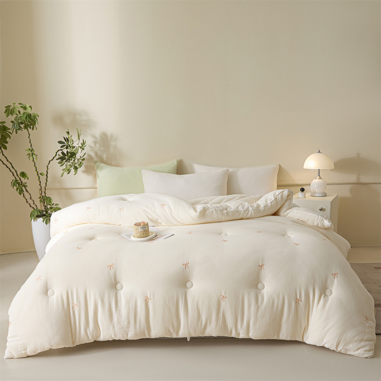 91家纺网 家纺一手货源 找家纺 创优家纺 2025新款专版绣花全棉满绣刺绣21%大豆被纯棉被芯被子春秋被加厚冬被夏被直播 蝴蝶结